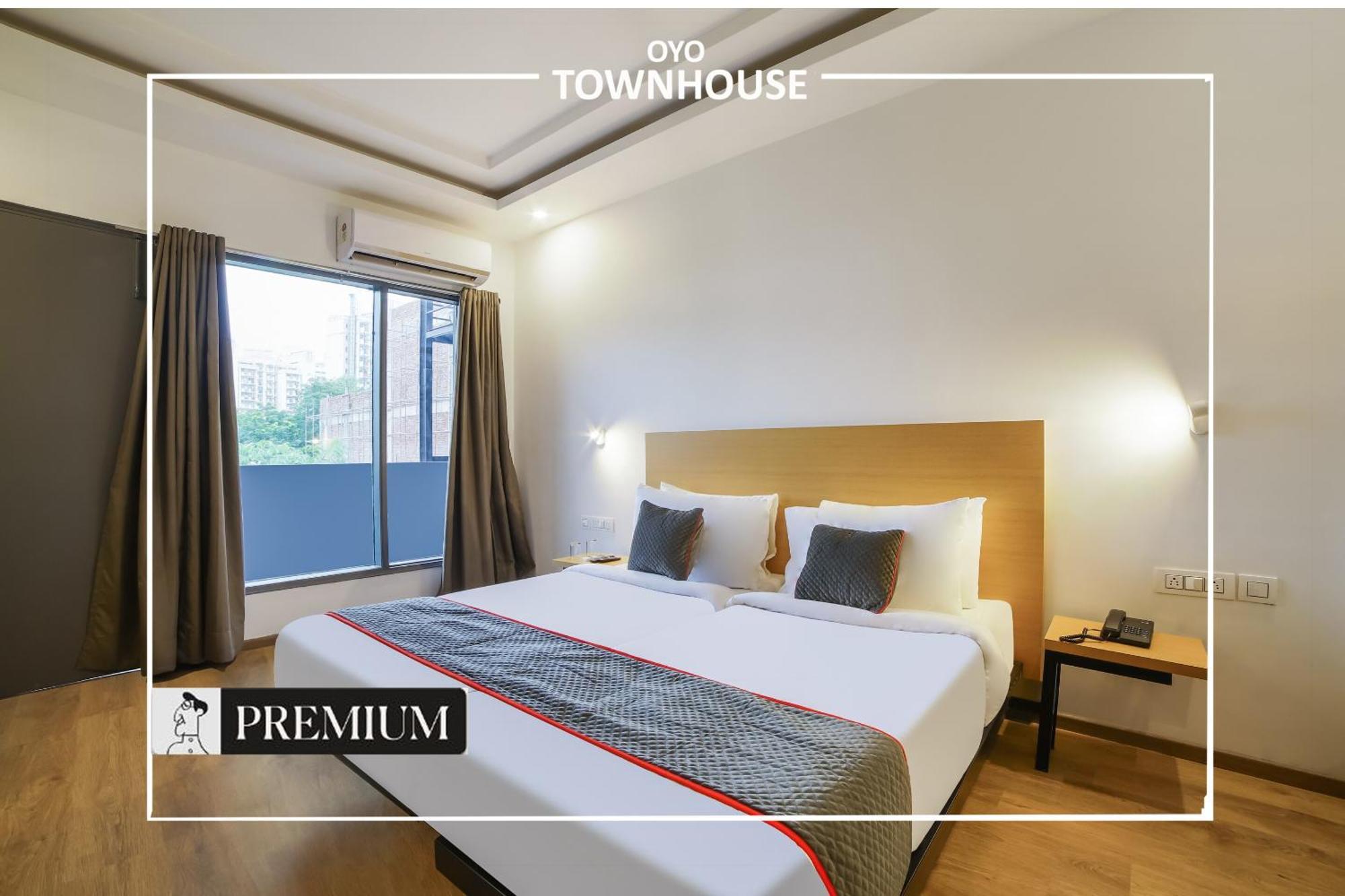 Oyo Townhouse 120 Shushant Lok Gurgaon Buitenkant foto
